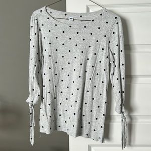 Old Navy polka dot shirt